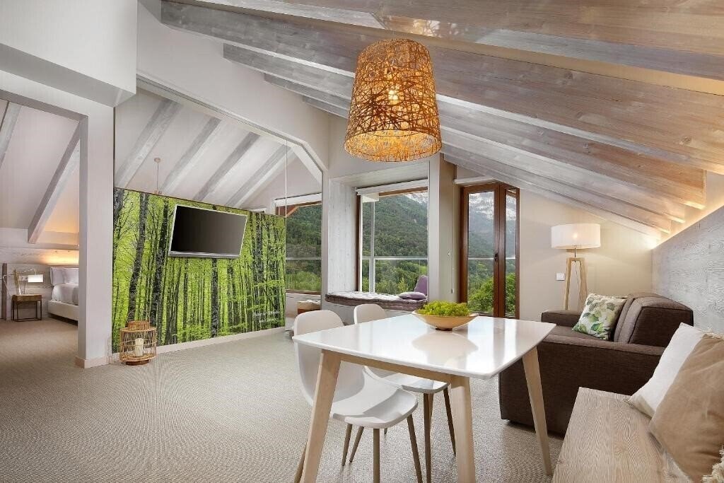 Панорама Hotel Mediodia Plan 2*