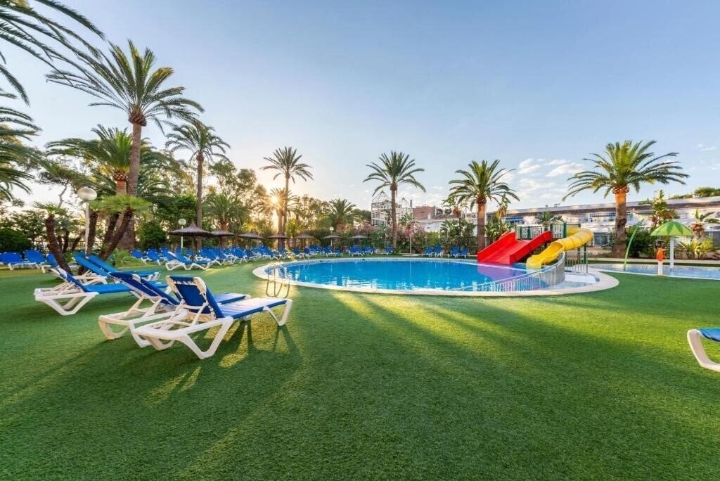 Отель Port Denia 3*