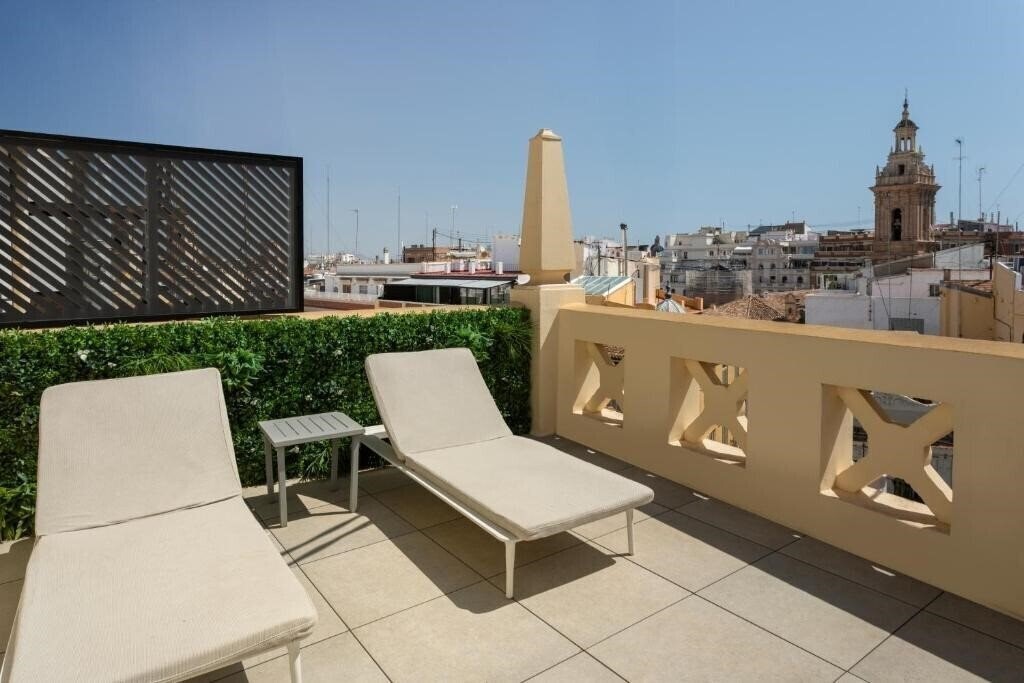 Апартаменты Catalonia Excelsior 3*