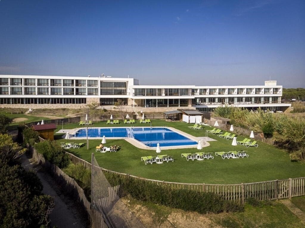 Территория Parador De El Saler 4*