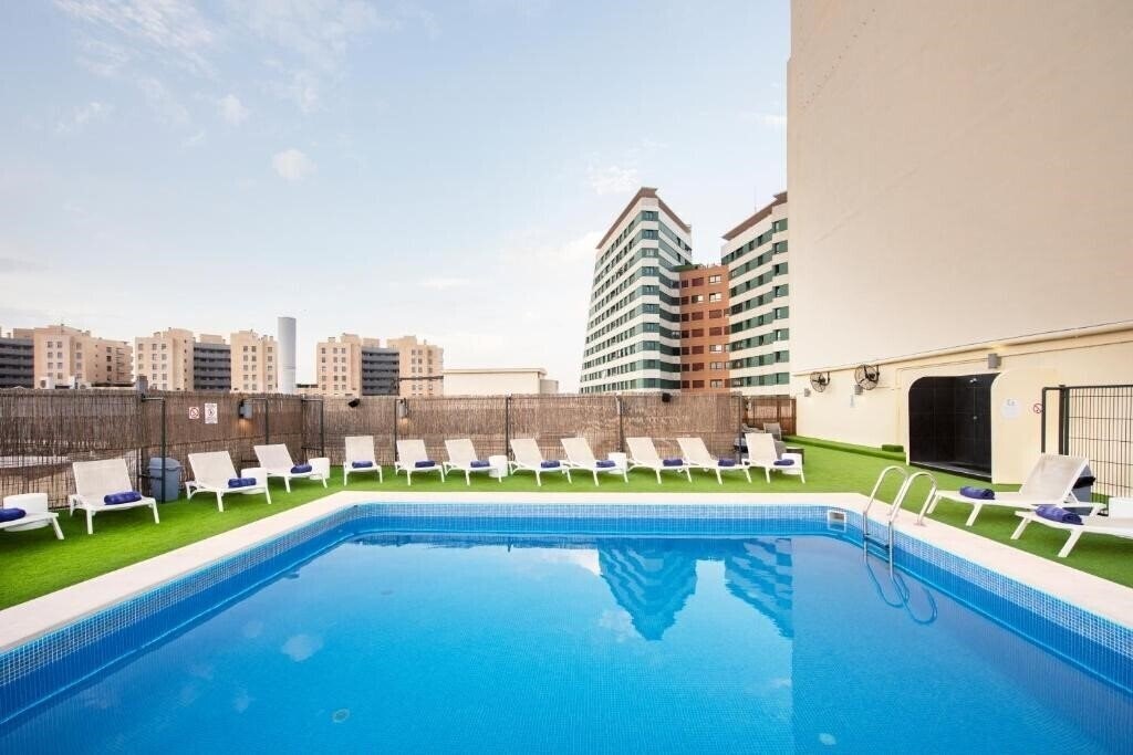 Апартаменти Eurostars Rey Don Jaime 4*