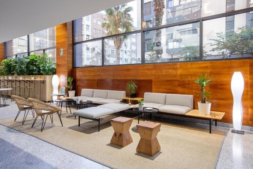 Вид Eurostars Acteon (ex. Sercotel Acteon Valencia) 4*