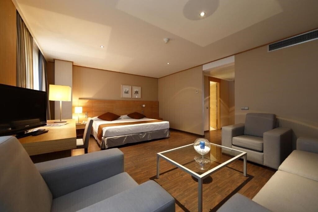 Апартаменти Abba Castellon 4*