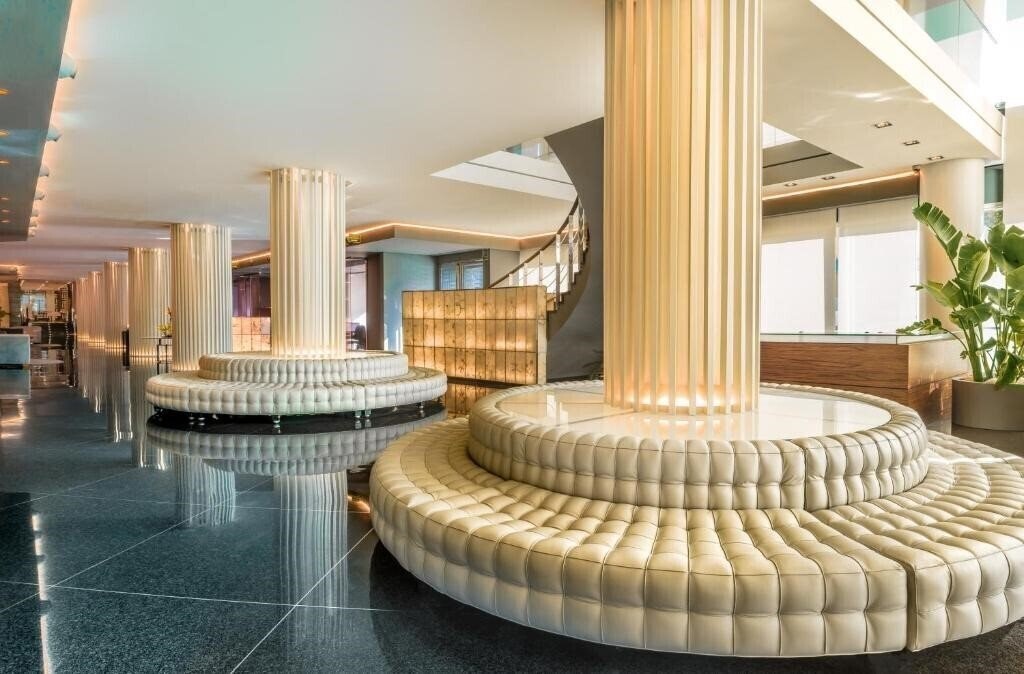 Вид SH Valencia Palace (ex. Melia Valencia Palace) 5*