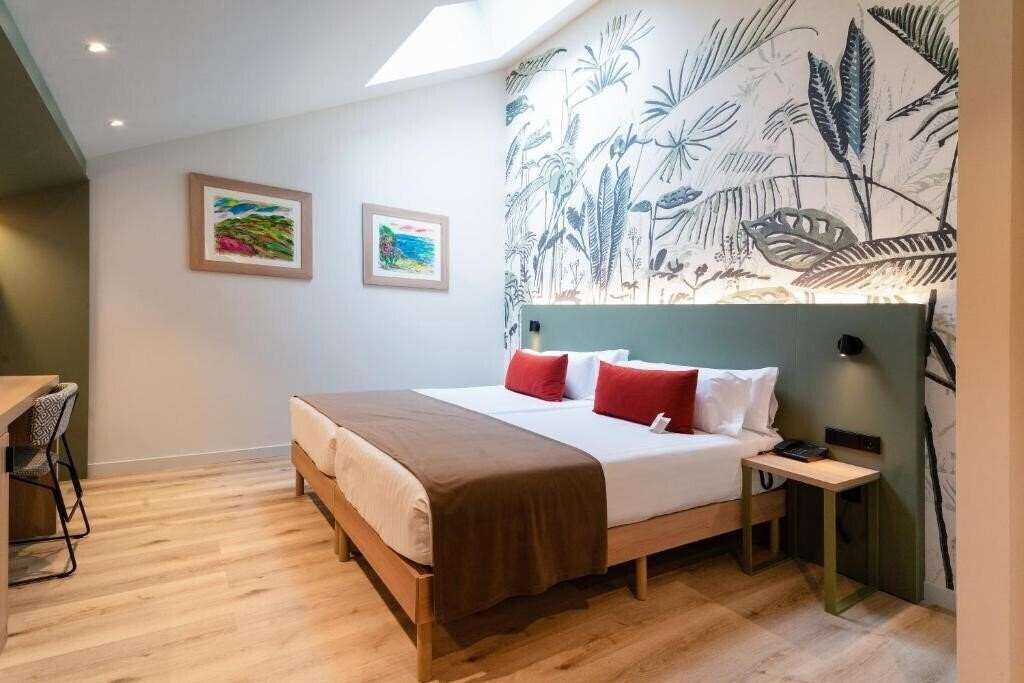 Апартаменты Dwo Valencia by Checkin (ex. Checkin Valencia) 4*