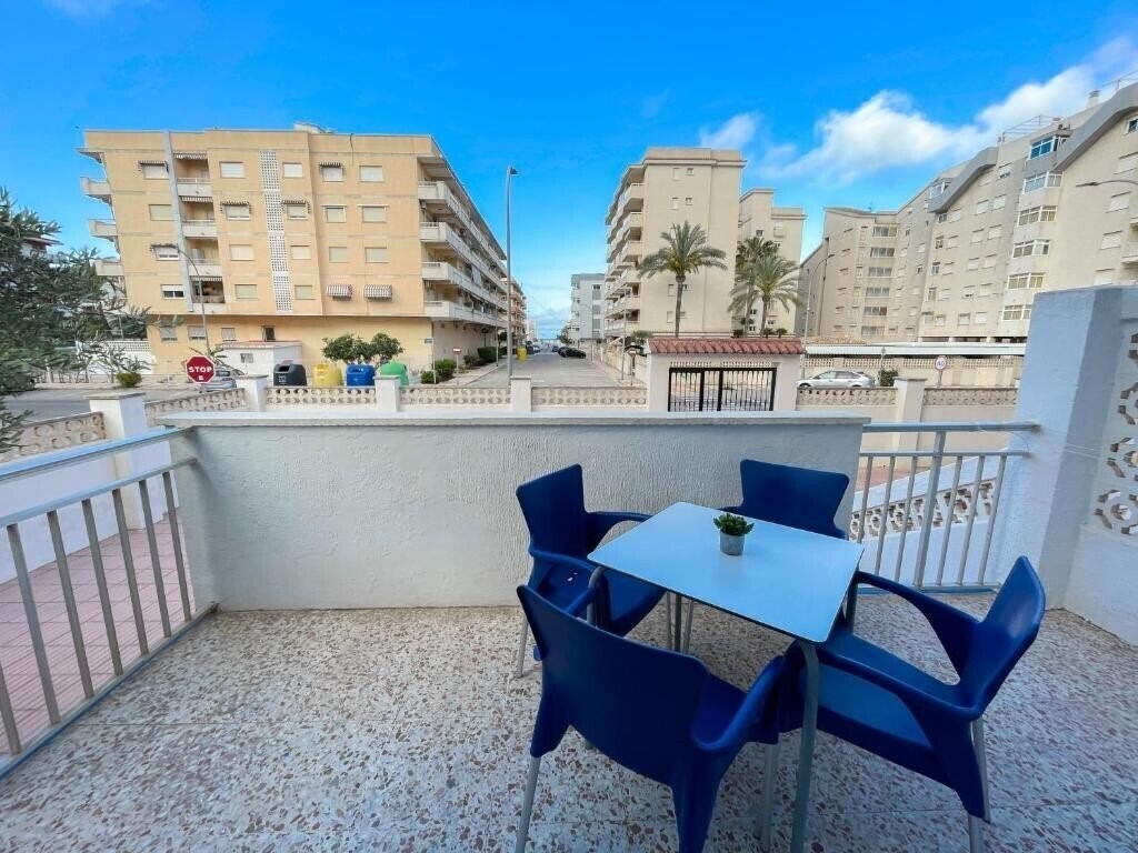 Отель Apartamentos Gandia Daimuz 3000 2*