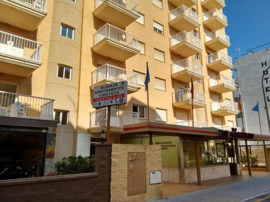 Готель Apartamentos Turísticos Biarritz Bloque I 2*