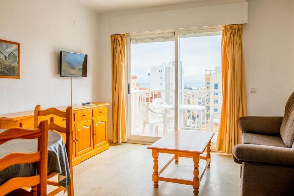 Картинка Apartamentos Turísticos Biarritz Bloque I 2*