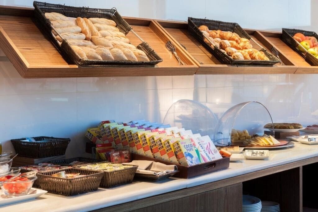 Апартаменти Ac Palau De Bellavista 5*