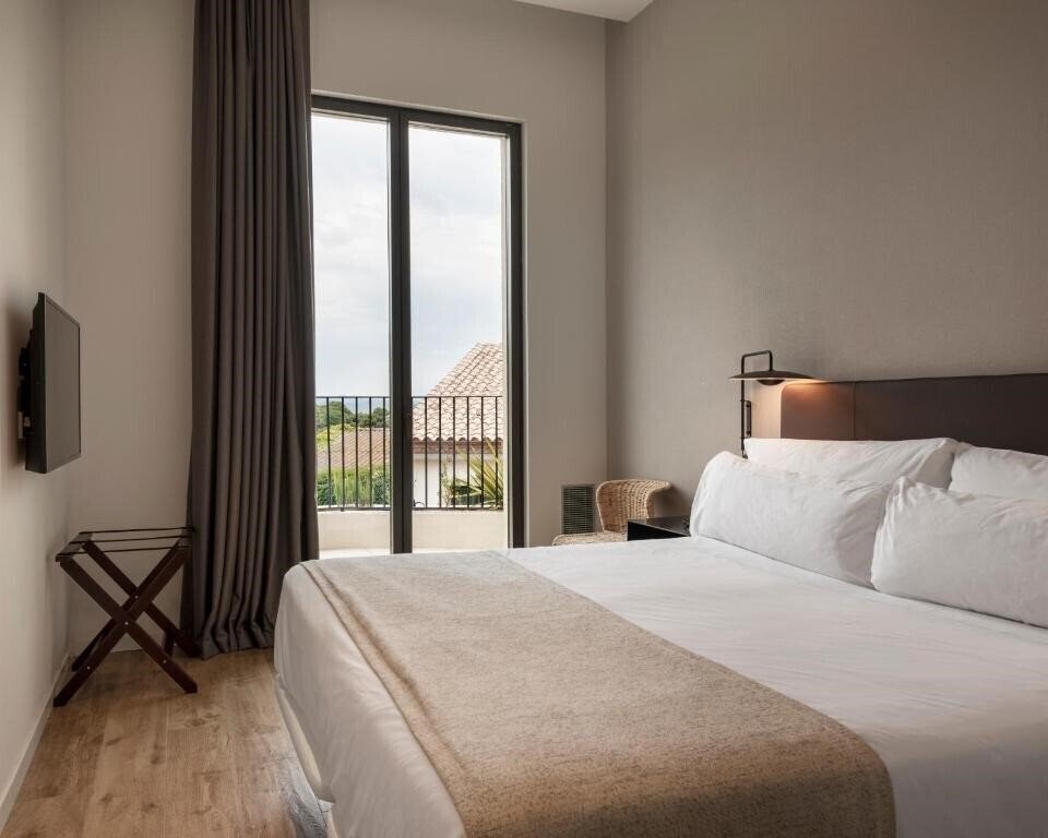 Фото Alta House Begur 3*