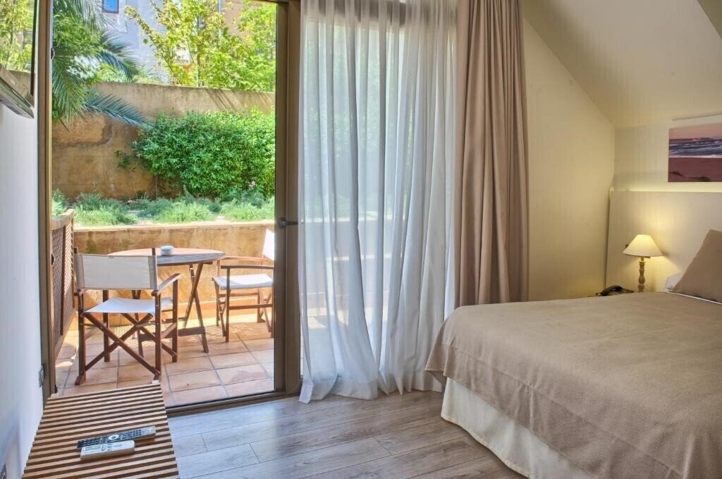 Апартаменти El Petit Convent 3*