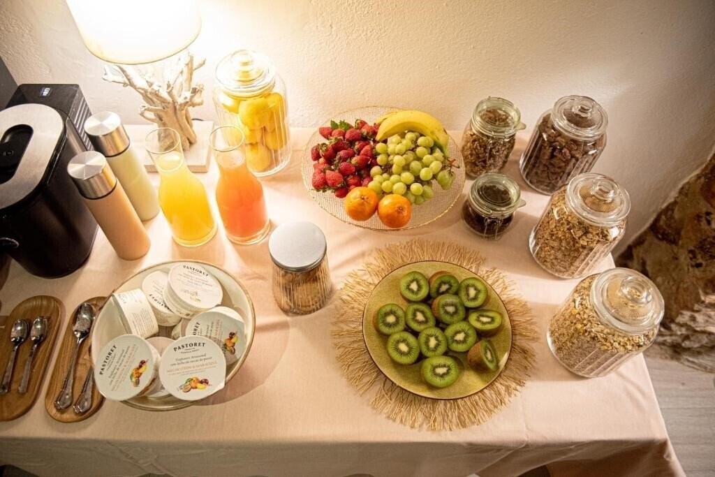 Панорама El Petit Convent 3*