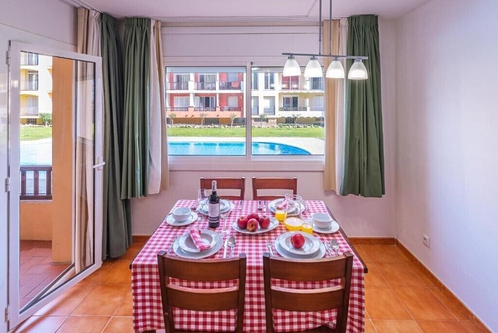 Картинка Apartaments Turistics Comte D'Empuries (ex. Apts Gran Reserva) 2*