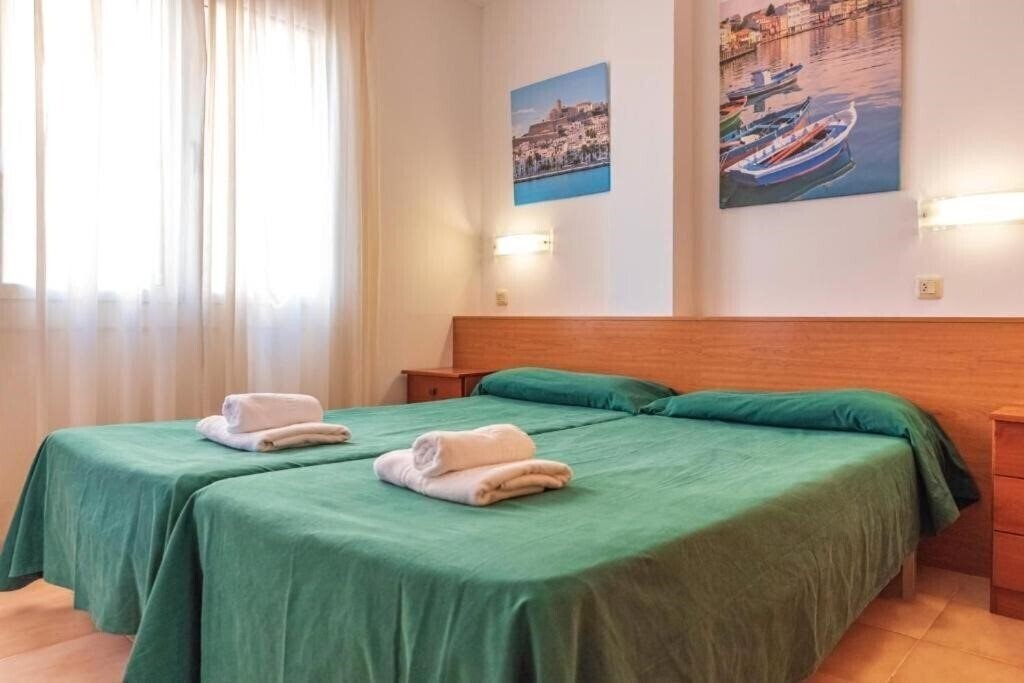 Территория Apartaments Turistics Comte D'Empuries (ex. Apts Gran Reserva) 2*