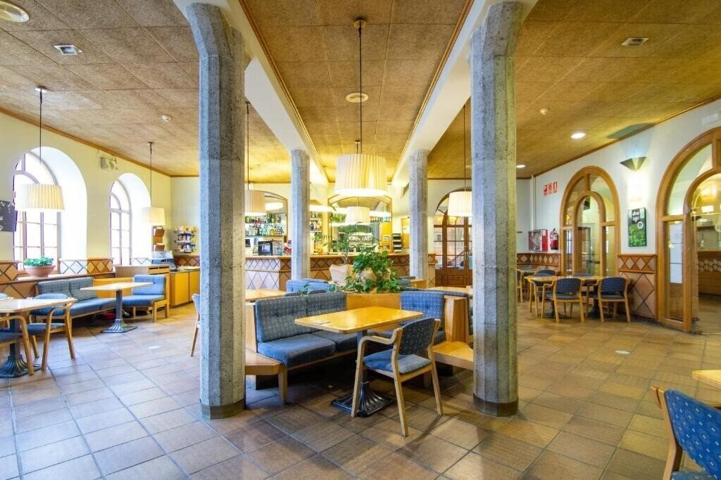 Изображение Apartaments Vall De Nuria (ex. Hotel Vall de Nuria, Hotel & Apartaments Vall de Nuria) 3*