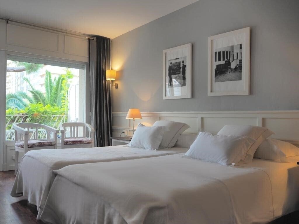 Территория Hotel Restaurant Vostra Llar 3*