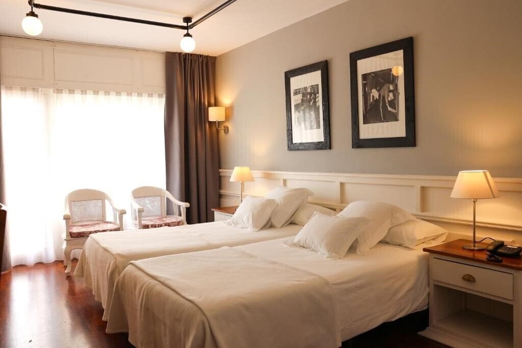 Вид Hotel Restaurant Vostra Llar 3*