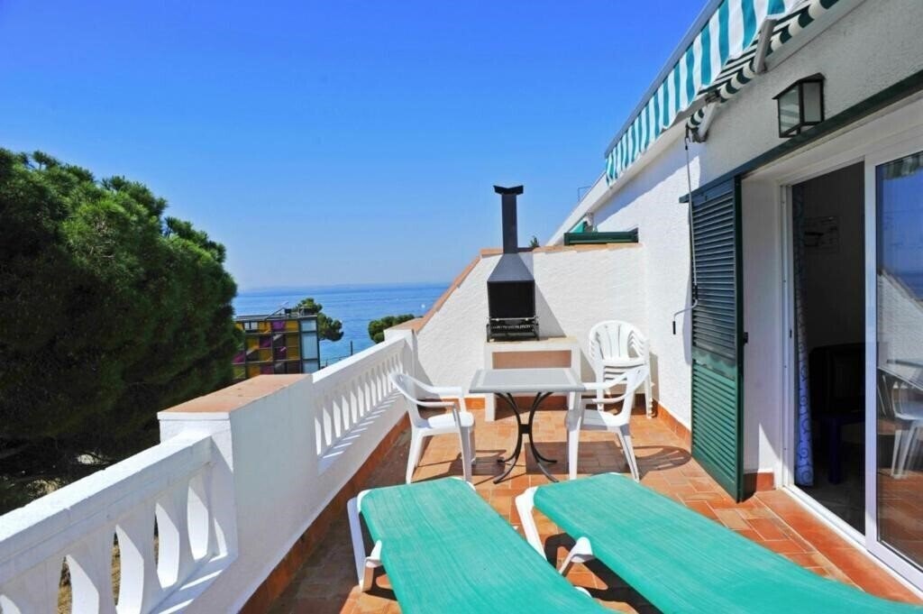 Панорама Apartaments El Berganti 3*