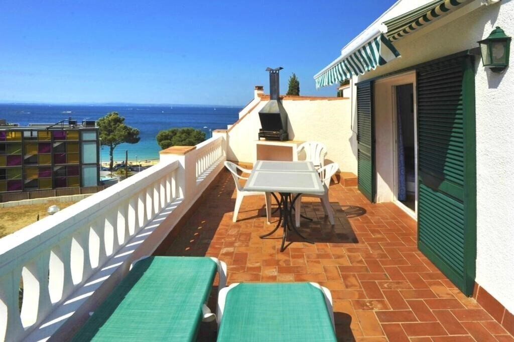 Апартаменты Apartaments El Berganti 3*