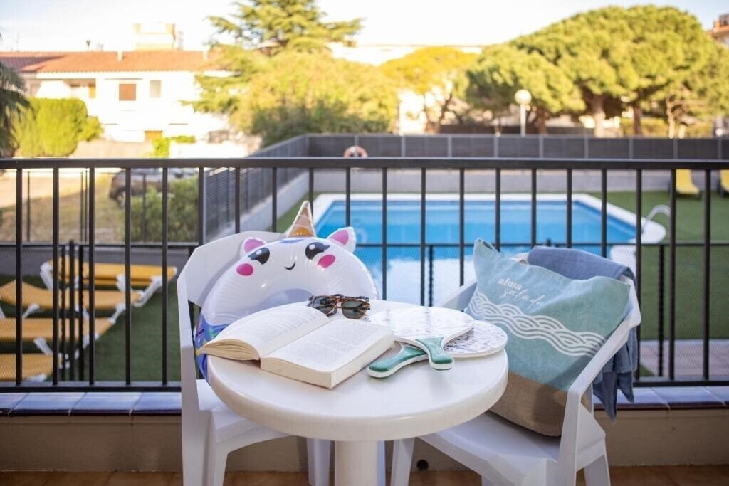 Фотографія Rv Hotels Tropic Apart 3*