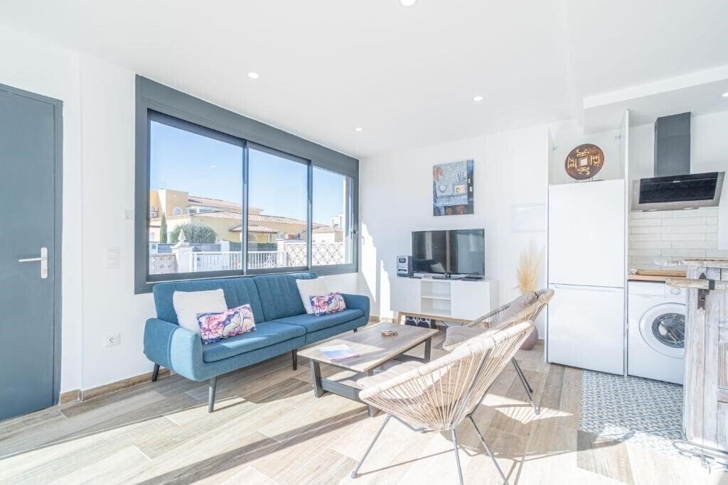 Панорама Villa Alberes 184 B Empuriabrava 2*