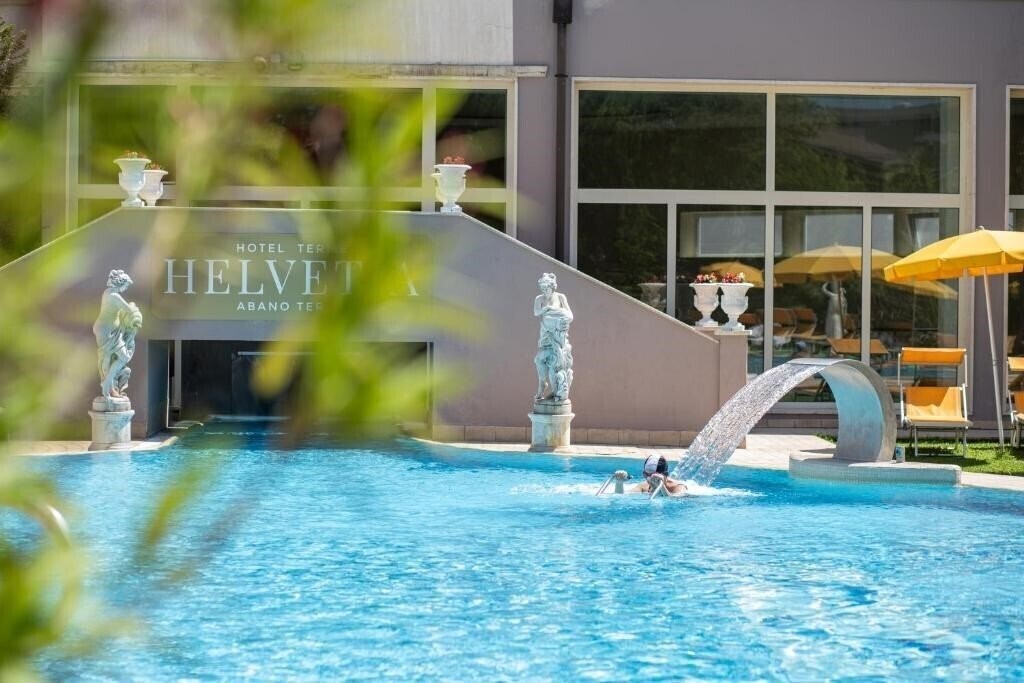 Територія Terme Helvetia 4*