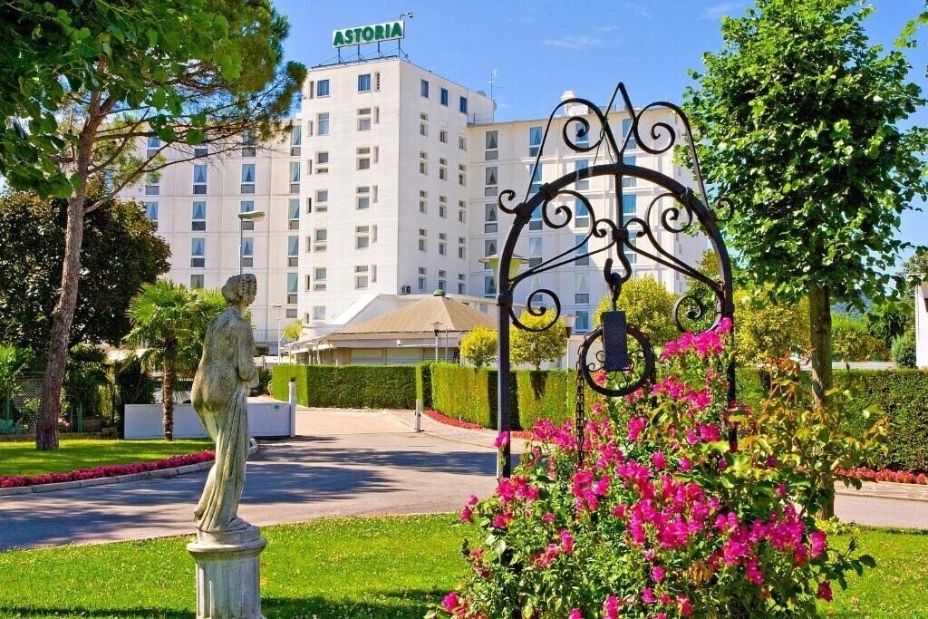 Вид Abano Astoria 4*