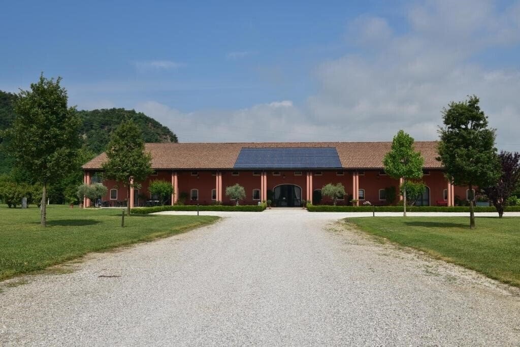 Апартаменти Tenuta Monterosso 3*