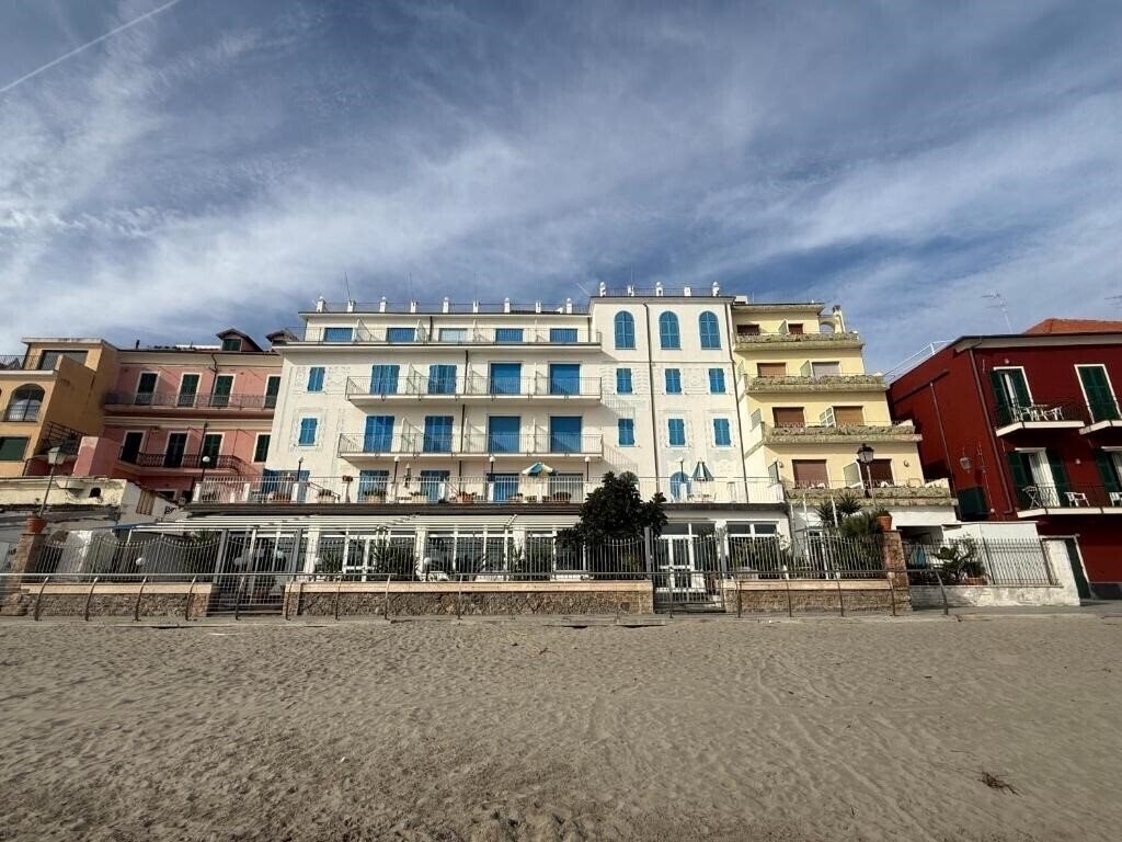 Панорама La Balnearia 3*