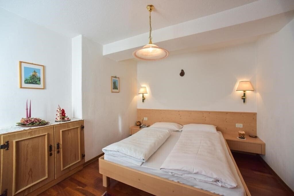 Панорама Residence Salvan 3*