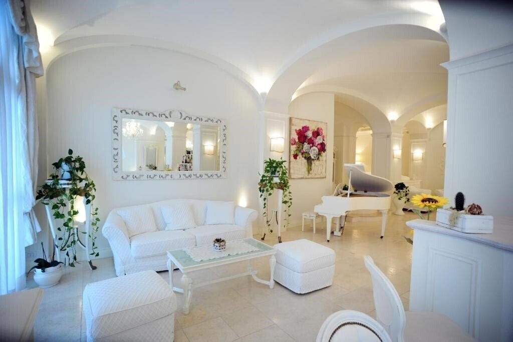 Апартаменти Minori Palace 4*