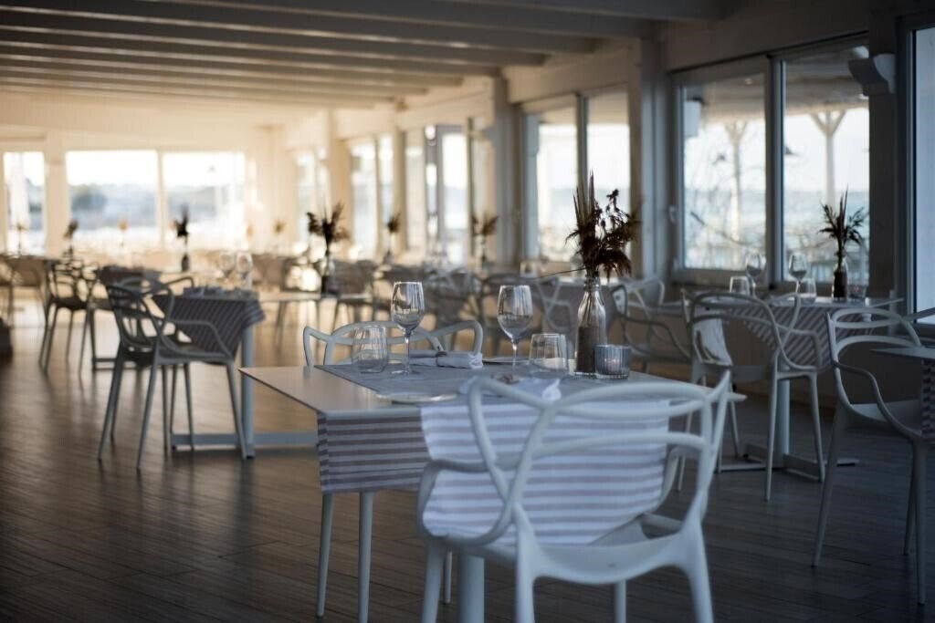 Панорама La Peschiera Hotel & Resort 5*