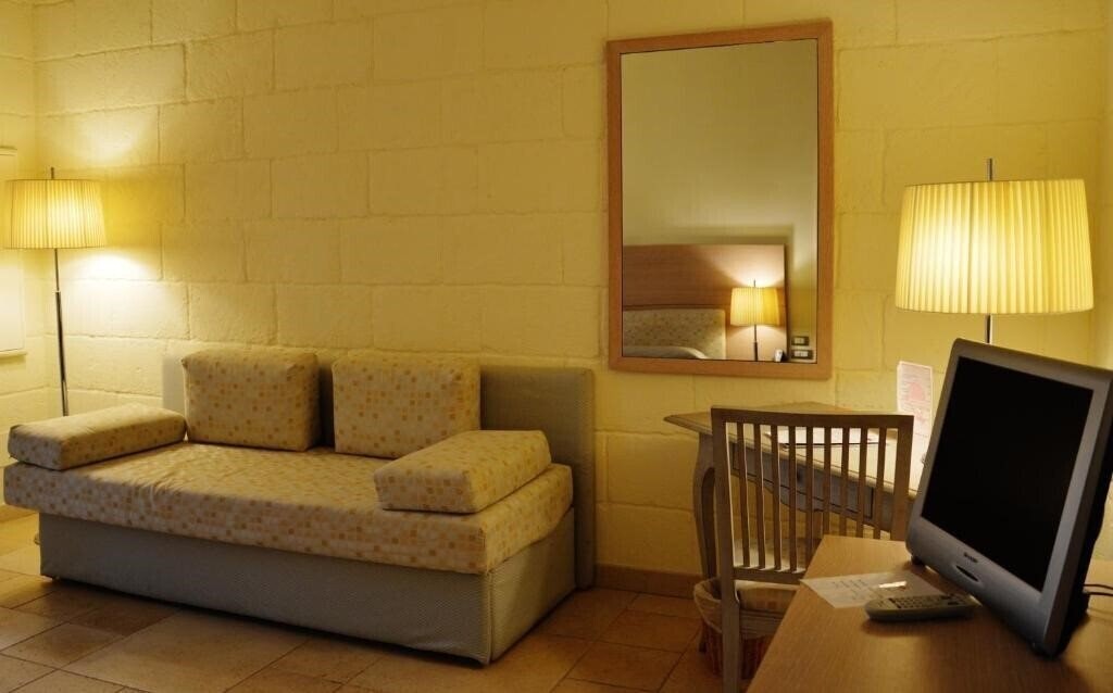 Вид Hotel Tenuta Monacelle 4*