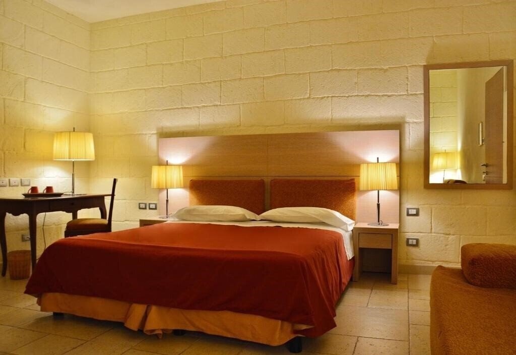 Апартаменти Hotel Tenuta Monacelle 4*