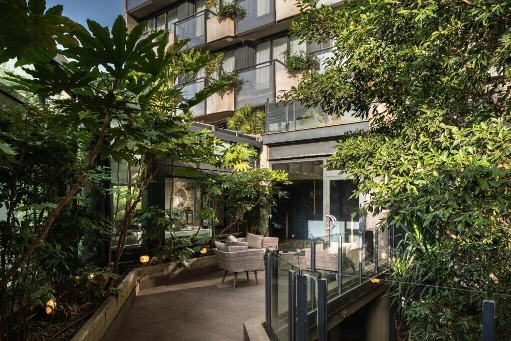 Вид The Nicolaus Hotel Bari 4*