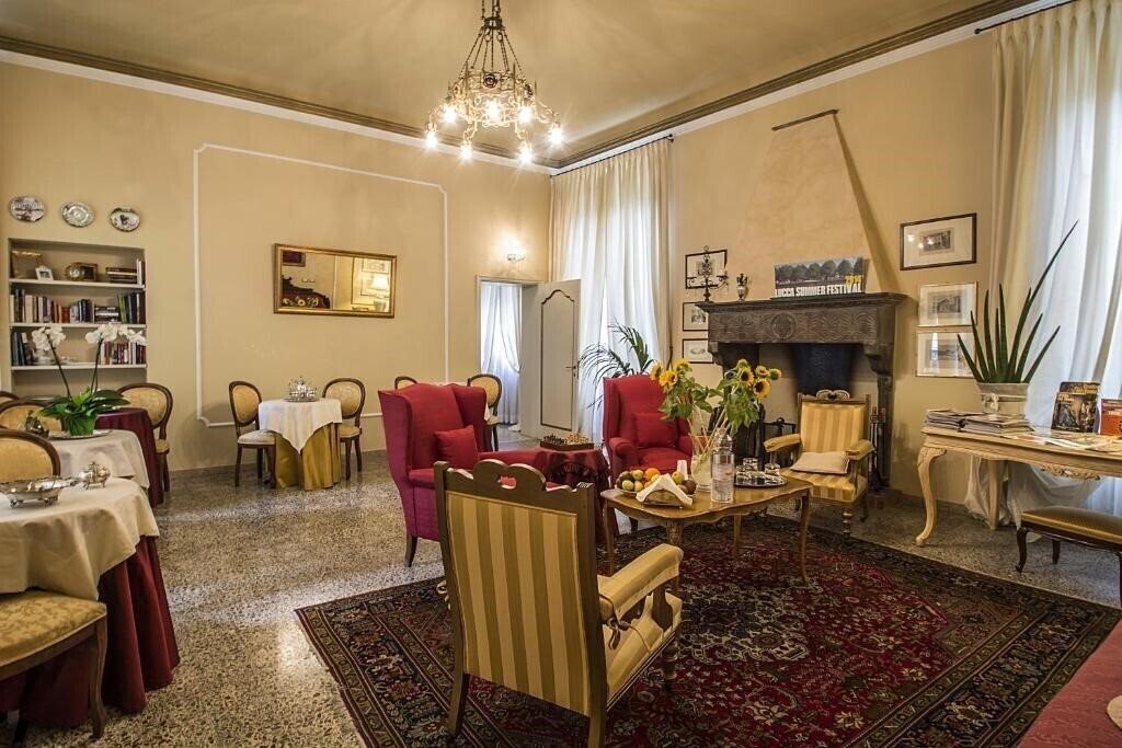 Готель Relais San Lorenzo 5*