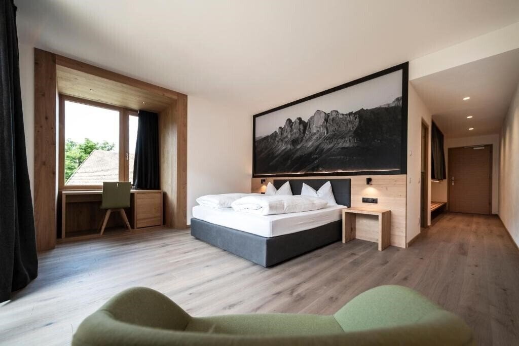Апартаменти Alpinhotel Vajolet 4*