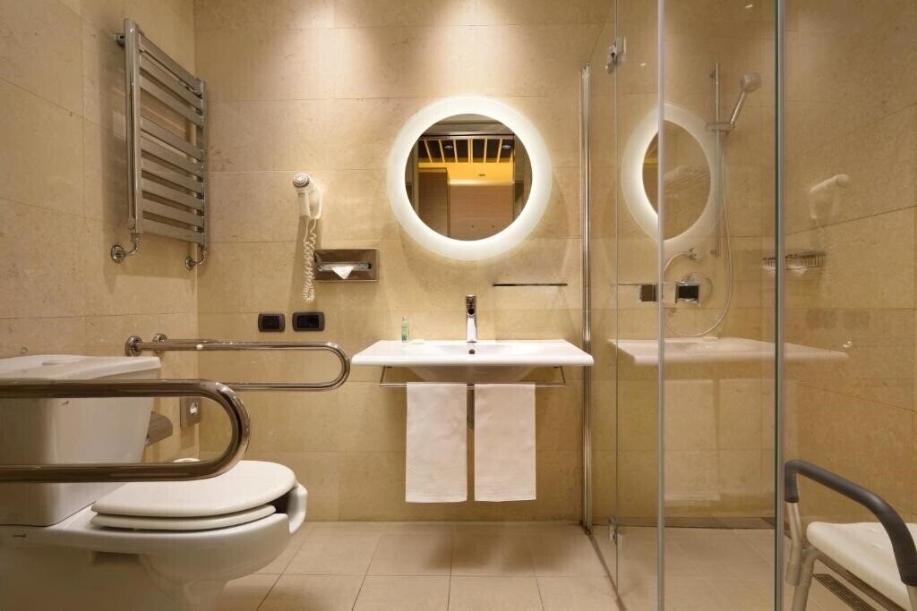 Фотографія Una Hotel Bologna 4*