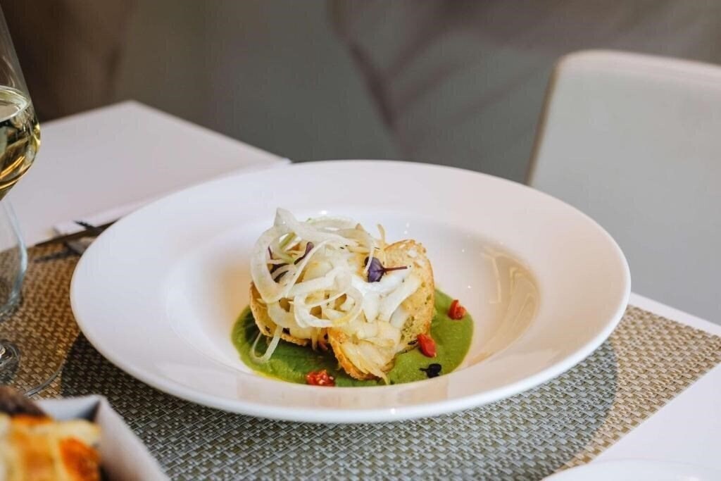 Вид B4 Bologna Tower 4*