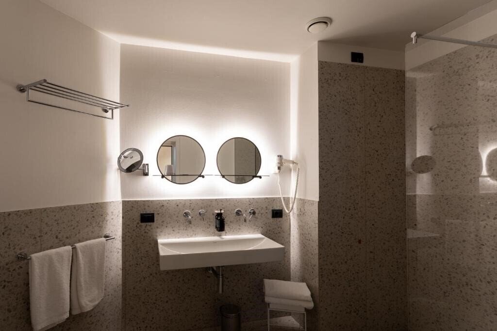 Апартаменти I Portici Hotel Bologna 4*