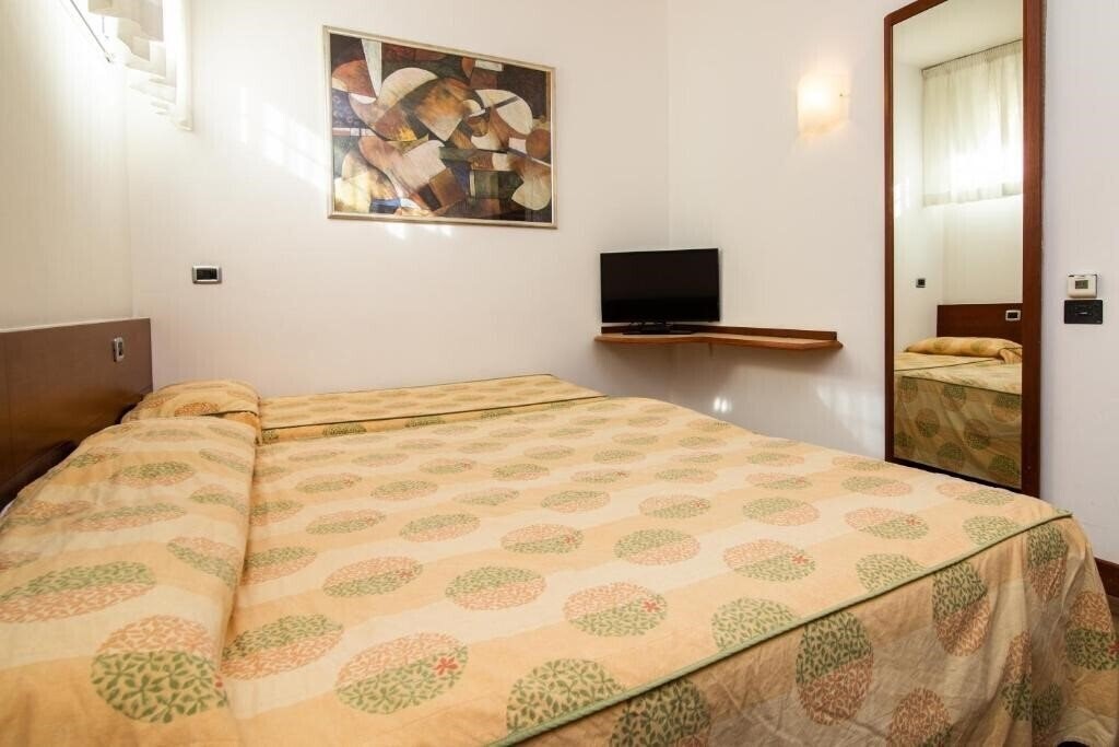 Територія Hotel Millenn Bologna 3*