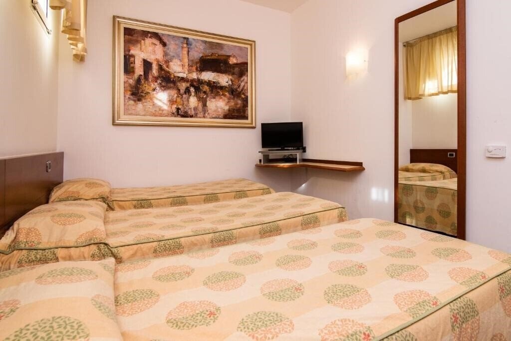 Апартаменти Hotel Millenn Bologna 3*