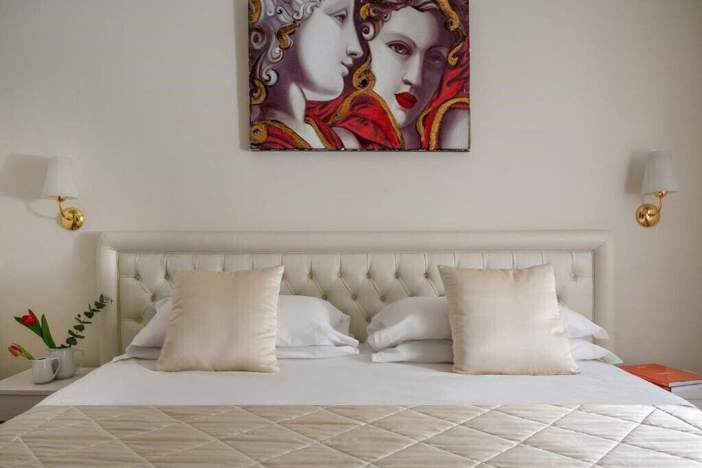 Панорама Hotel Re Enzo 4*