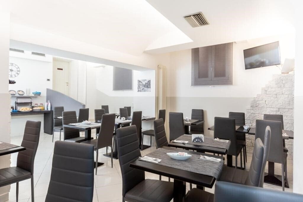 Вид University 3*