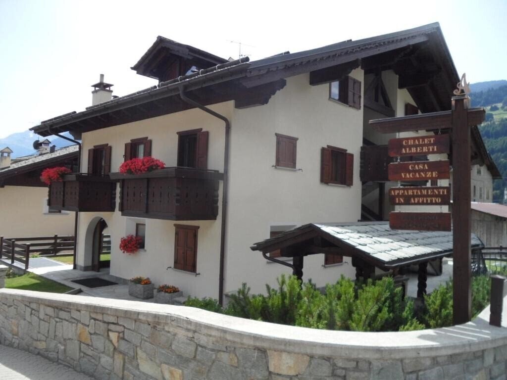 Отель Chalet Alberti 3*