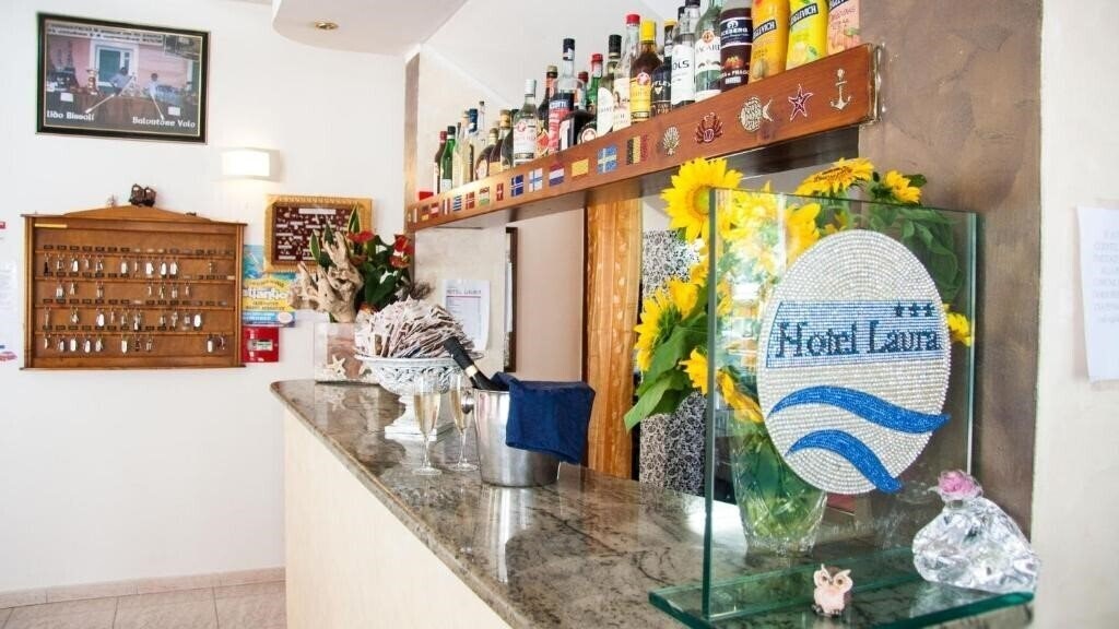 Вид Laura (Cesenatico) 3*