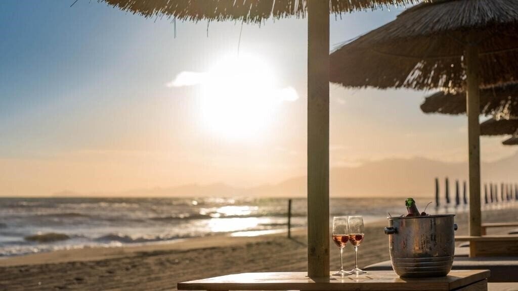 Апартаменты Aurhotel 3*