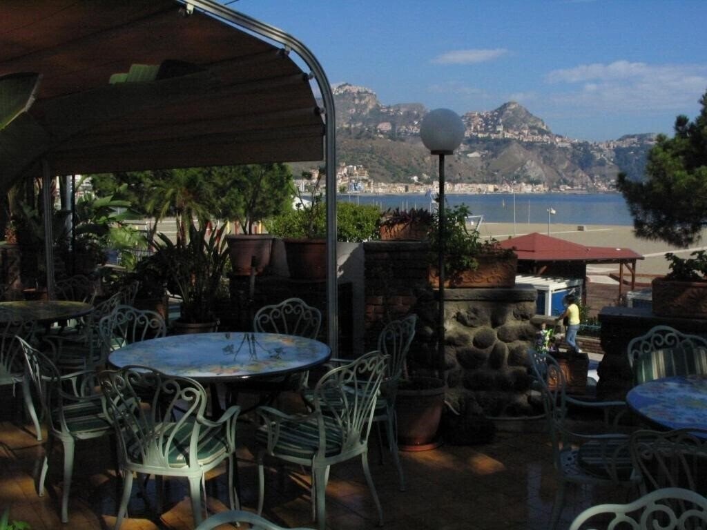 Территория Villa Athena 3*