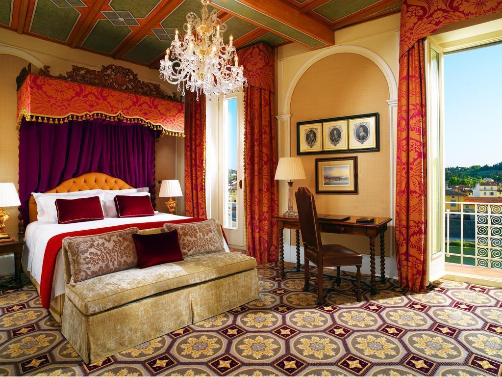 Территория St. Regis 5*