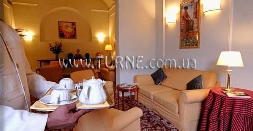 Фотографія Carolus 4*